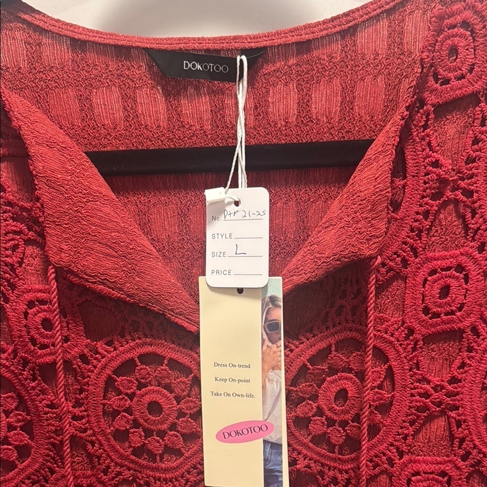 🆕 Elegant Maroon Dress with Lace Detail. L. NWT!!💥💥 - Picture 2 of 4